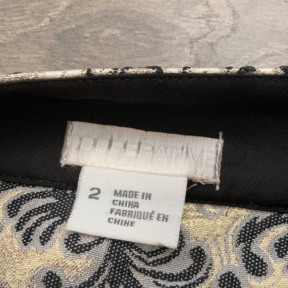 Mini skirt perfect for New Years! - Picture 3 of 5